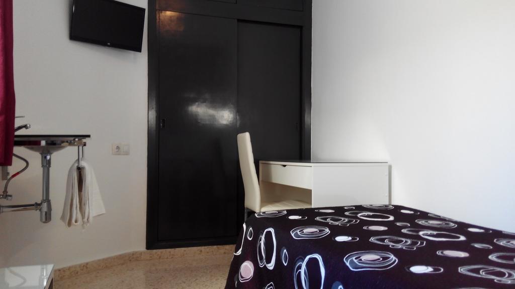 Hostal Ocana Манилва Номер фото