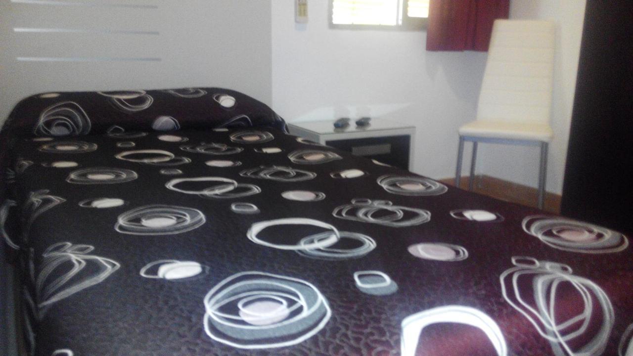 Hostal Ocana Манилва Номер фото